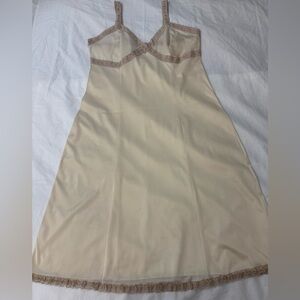 Vintage Elegant Cream Lace Trim Slip Dress